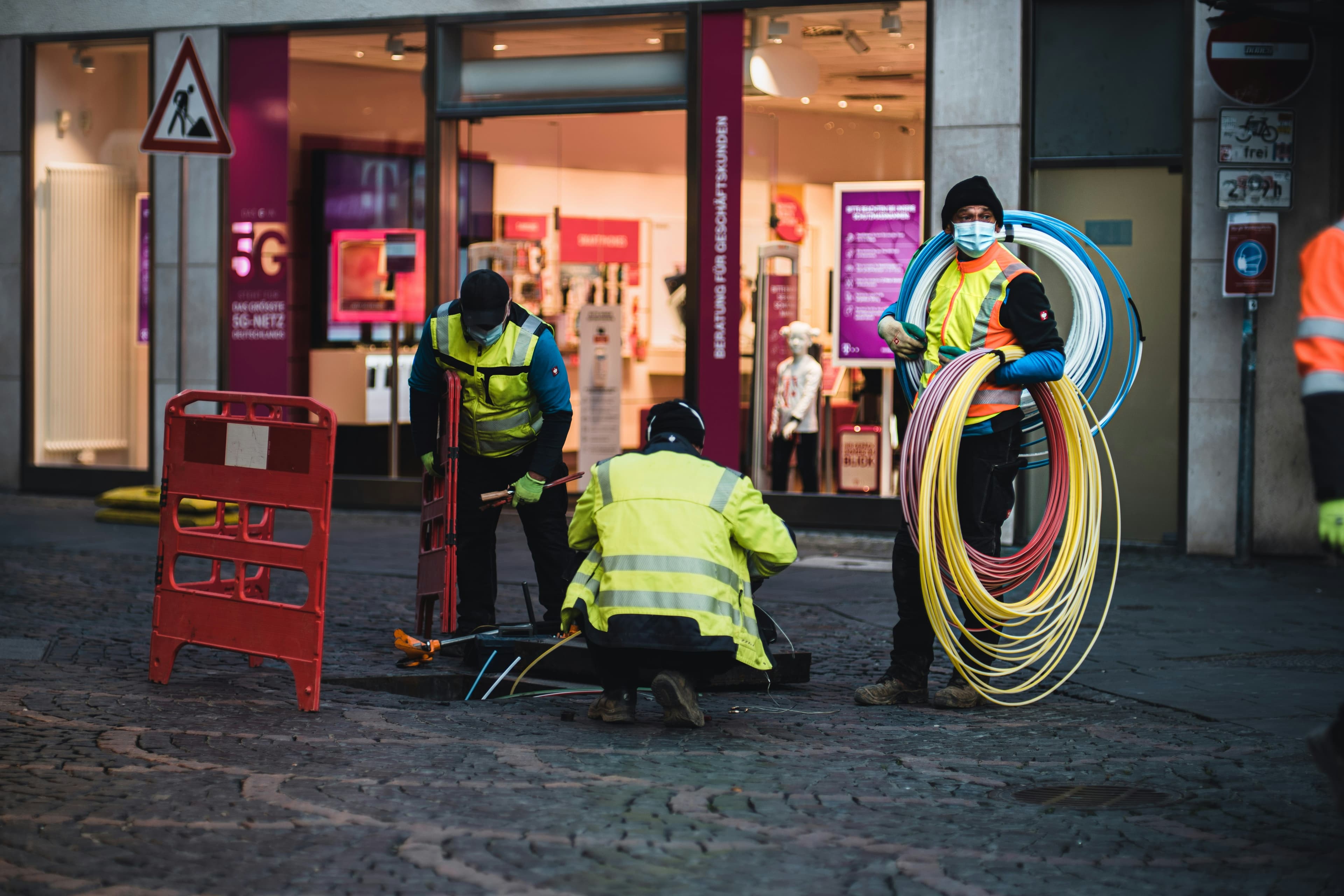 Glasvezel of coax? Dat is de verkeerde vraag (en dit moet je in plaats daarvan vragen)